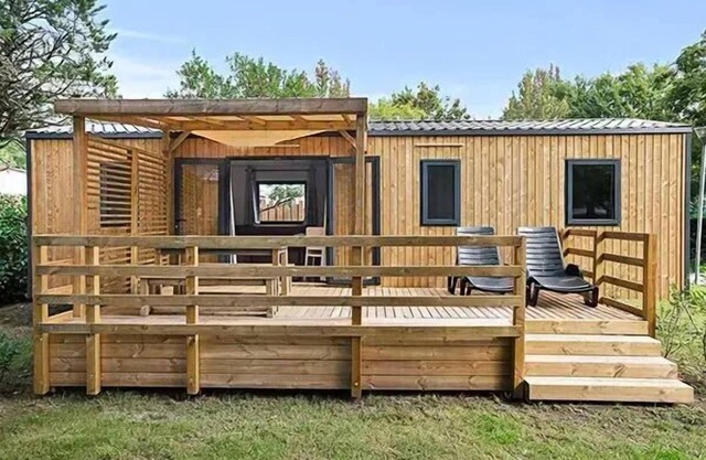 Mobil-home | Premium | 3 Bedrooms | 6 sleeps | Raised terrace | A/C