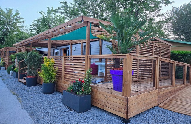 Mobile home camping La Chareyrasse