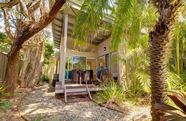 Mobys Beachside Retreat