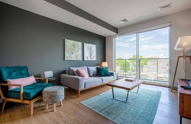 Mod Kendall Square 1BR w/W/D, near Mass General Hospital