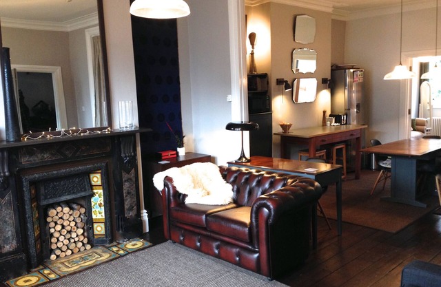 Mod Victoriana - walk to city centre