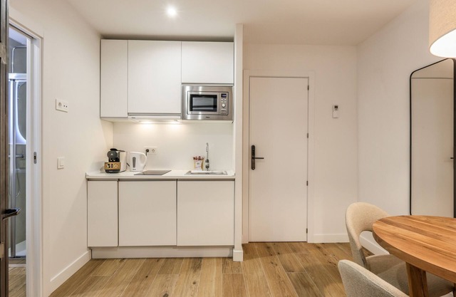 Modern 1bedroom apartment - citycenter SOL (P1A)