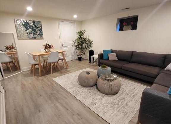 Modern 1BR Basement Suite