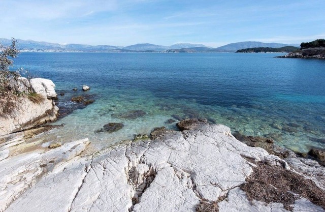 modern 2 bedroom fully furnished apartment over looking the harbour of Kassiopi