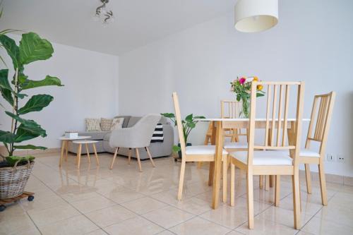 Modern 2 bedrooms apartment Huningue near Basel with undeground box parking