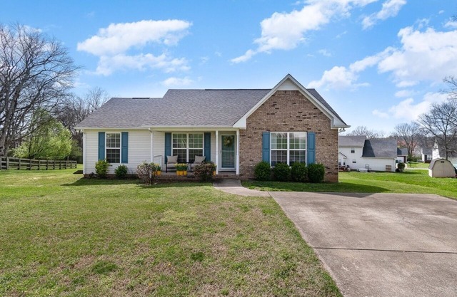 Modern 3BR Home with Office/Family & Remote-Work Friendly/Quiet Neighborhood