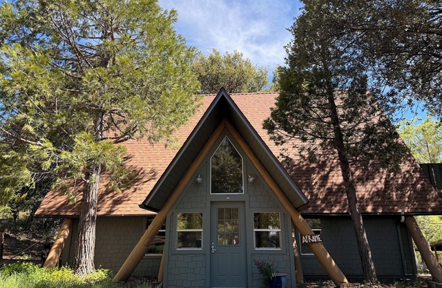 Modern A-Frame Cabin located at Pinecrest Retreat