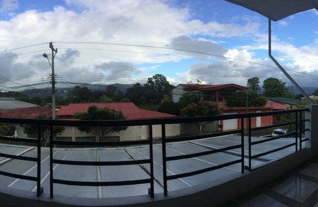 Modern and Comfortable Lodging Turrialba