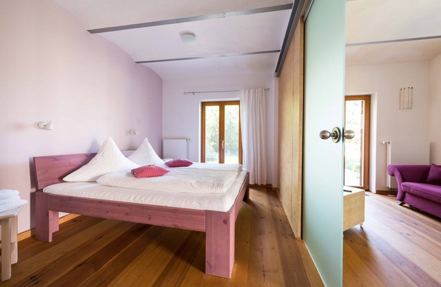 Modern apartment in the ecological village Brodowin