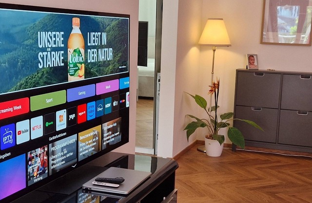 Modern apartment Smart Tv and parking near old town and train station