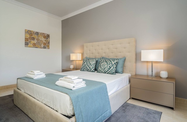 Modern Apartment - 1 bedroom - 4 guests - 5 minutes to beach