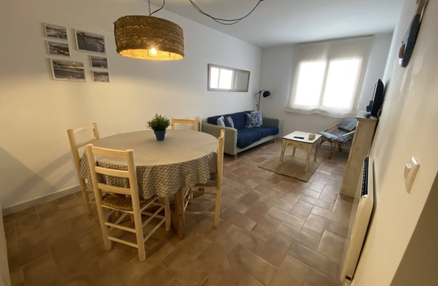 Modern apartment in Llafranc with A/C. No view