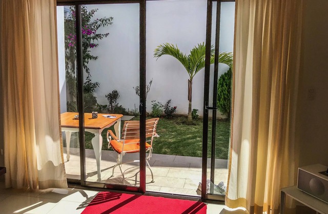 Modern apartment, safe+quiet, centrally located