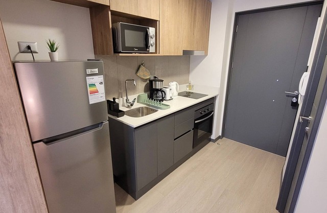 Modern apartment with 1 bedroom and WiFi, fitness room in amazing Santiago