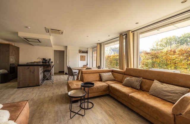 Modern & attractive holiday bungalow 23 (8 to 9 people).