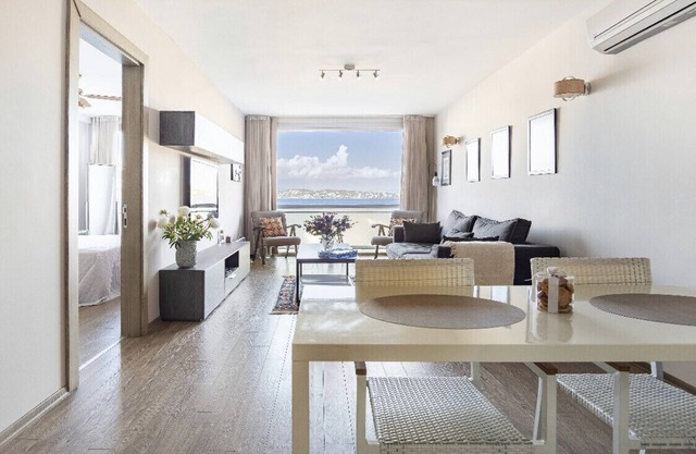 Modern Beach Condo with magnificent Aegean sea view
