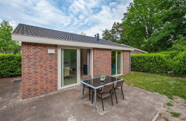 Modern Bungalow with Washer