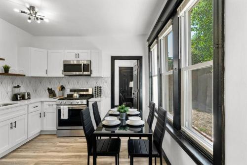 Modern City Luxury Home with Ample Parking in Charming Philly!