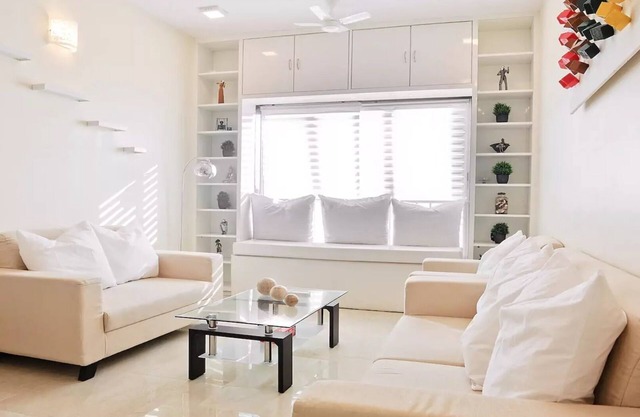 Modern comfortable living next to Mumbai airportT2