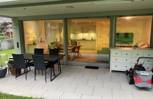 Modern Condo with fenced yard, near lake, hiking trail and ski retreat