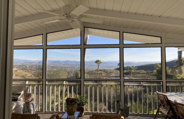Modern Country Cottage with Amazing Light and Views
