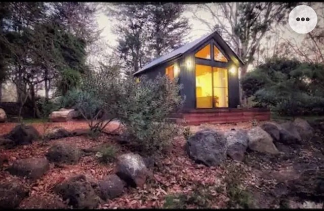 Modern country retreat, a great place to relax & enjoy the Mount