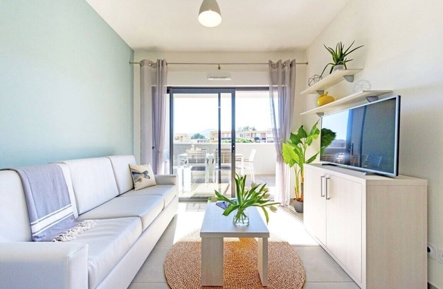 Modern Flat with Pool and Parking at la Favière