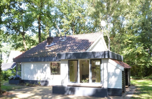 Modern Holiday Home in Haaksbergen with Garden