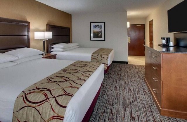 Modern & Homey Rm for Relaxing Stay! Free WiFi