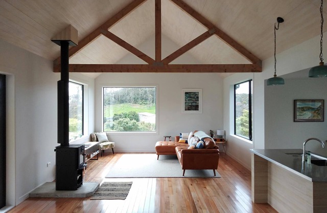 Modern house with sea views Stewart Island/Rakiura