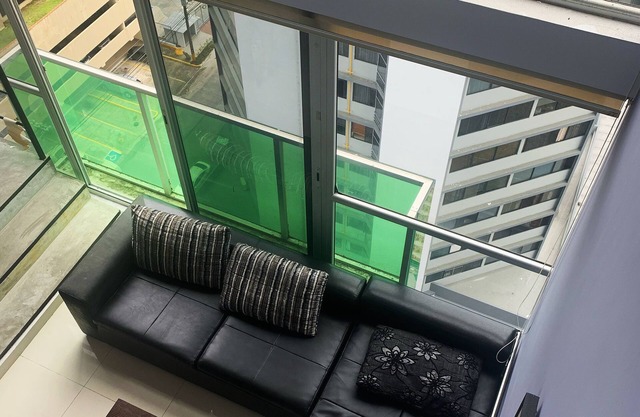 modern Loft in city centre with amazing views - in the Financial District -