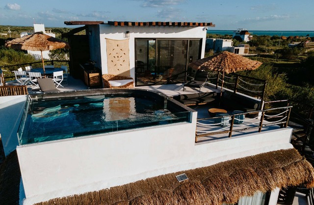 Modern & luxurious BohoChic BeachHouse w Ocean Vi