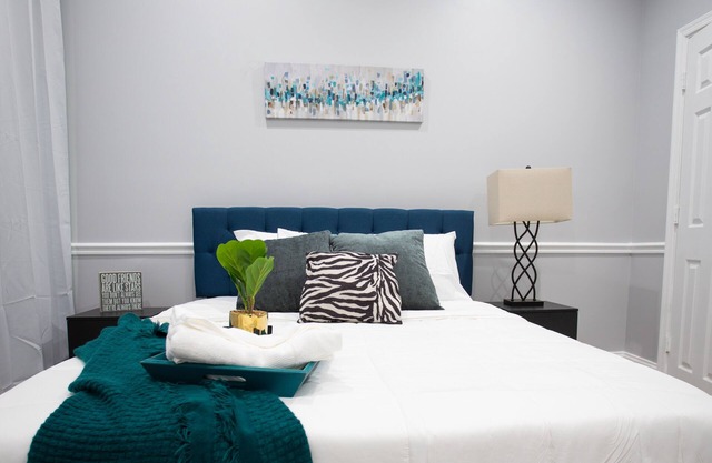 Modern Oasis - Close to M&T Stadium, John Hopkins & Downtown