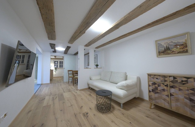 Modern Old Town Diamond