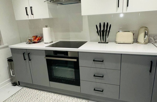 Modern Retreat - Milton Keynes