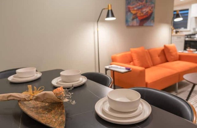 Modern Scandi Newly Renovated Midtown Charm