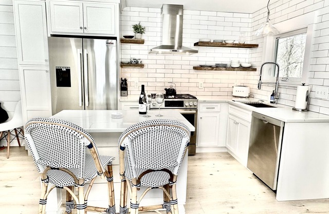 Modern Ski Château - 4 min from Killington Ski mountain lifts