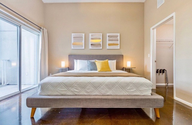 Modern + Smart | King Bed | 55" & 43" TV Sleeps 4