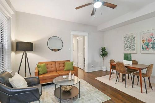 Modern & Spacious 3BR Apt with In-Unit Laundry - Bstone 2
