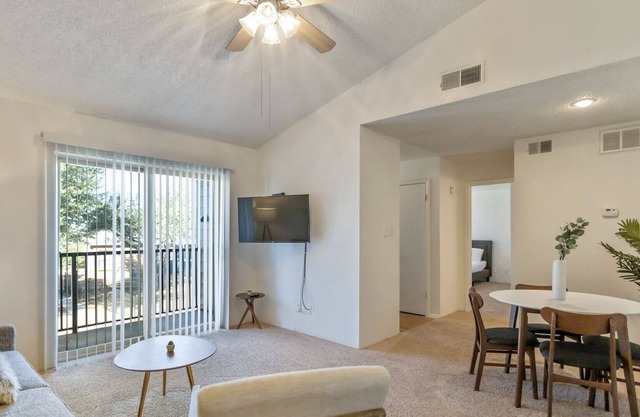 Modern Suite in the Heart of Midland!