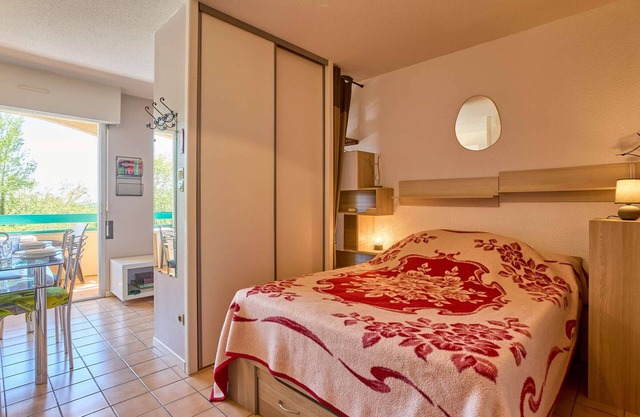 Modern T1 bis with balcony, Wifi, 2 people