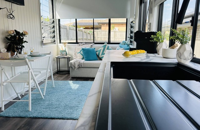 Modern Tiny House Fully Equipped