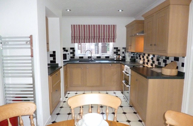 Modern Townhouse In The Heart Of Historic Beverley