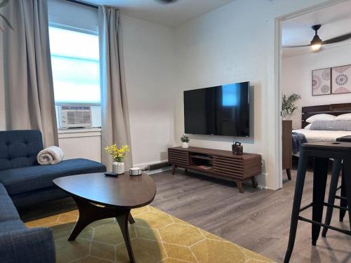 Modern Unit 313 at The George