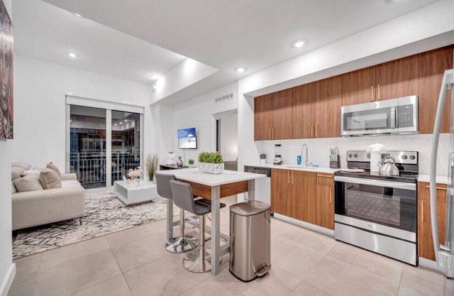 Modern Unit in the Heart of Downtown Miami