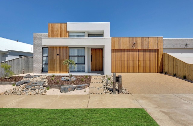 Modern villa - 12 sleep