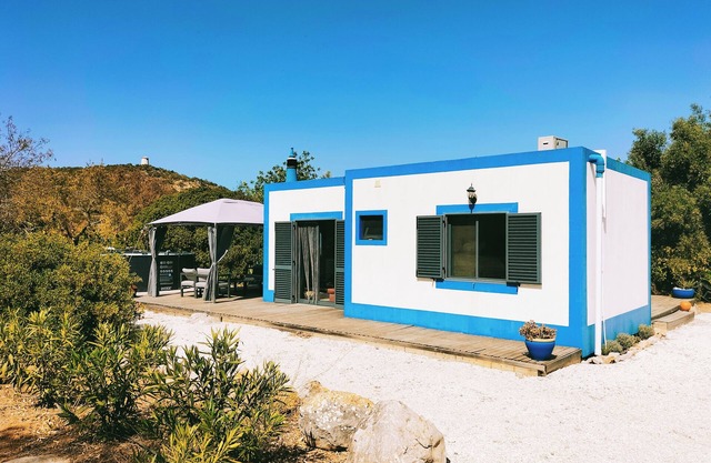 Modern villa amid almond orchard with private pool, 15 minutes from Fuseta Beach