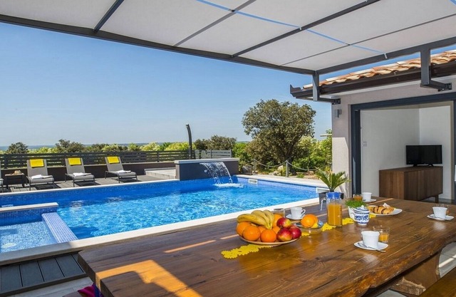 Modern Villa, Panoramic Sea Views, Private Pool, Sauna, Jacuzzi, Fitness/Games Room near Rabac!