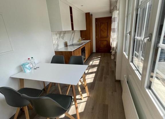 Moderne einzigartige Wohnung in Altdorf