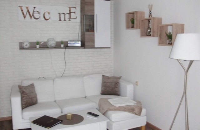 moderne helle Ferienwohnung in Heilbronn/Sontheim